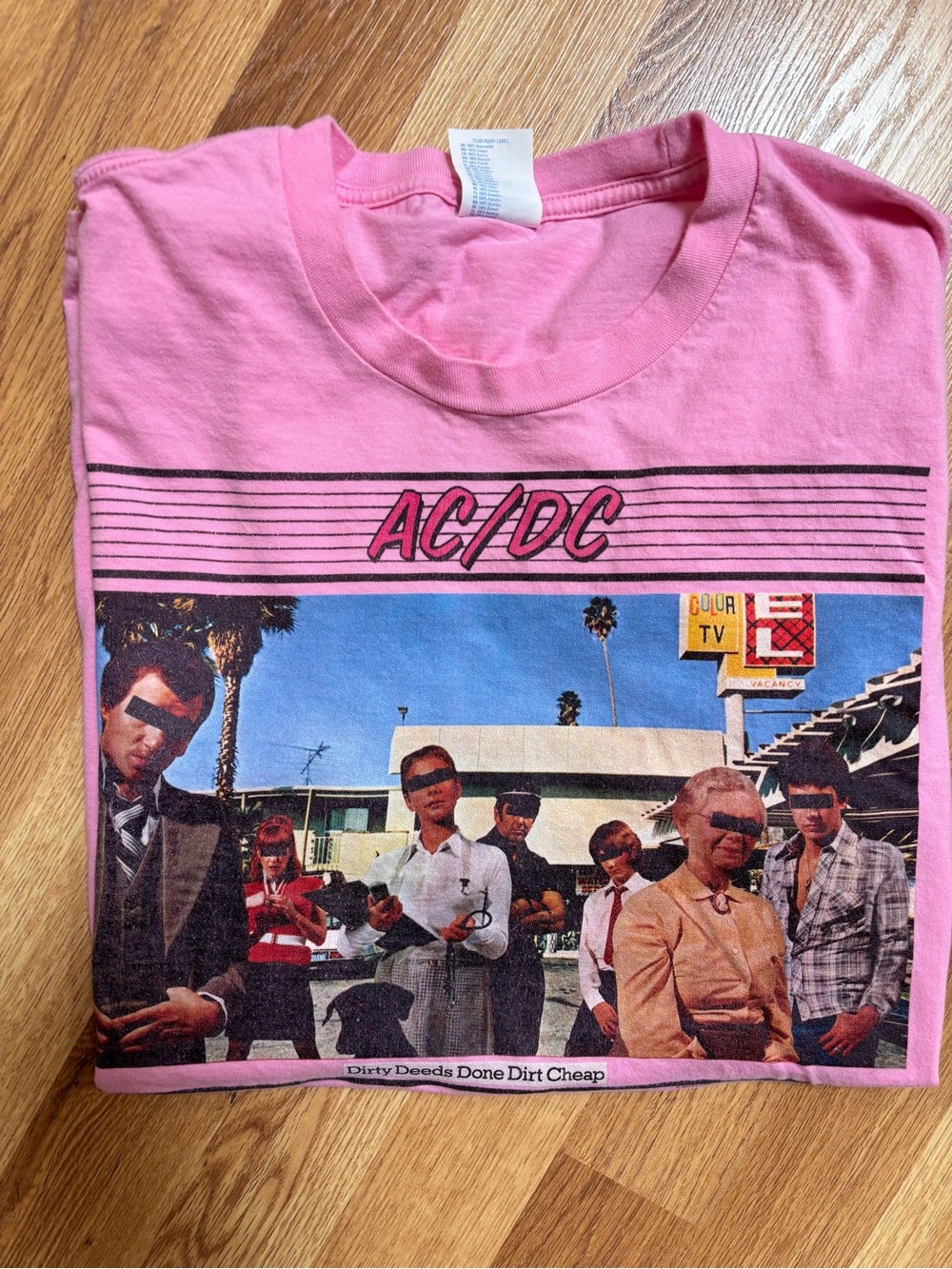 Port & Company Pink T-Shirt AC/DC Dirty Deeds Done Dirt Cheap Men’s Large
